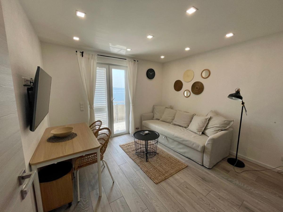 Lambda Holiday Apartments Jesenice  Ngoại thất bức ảnh