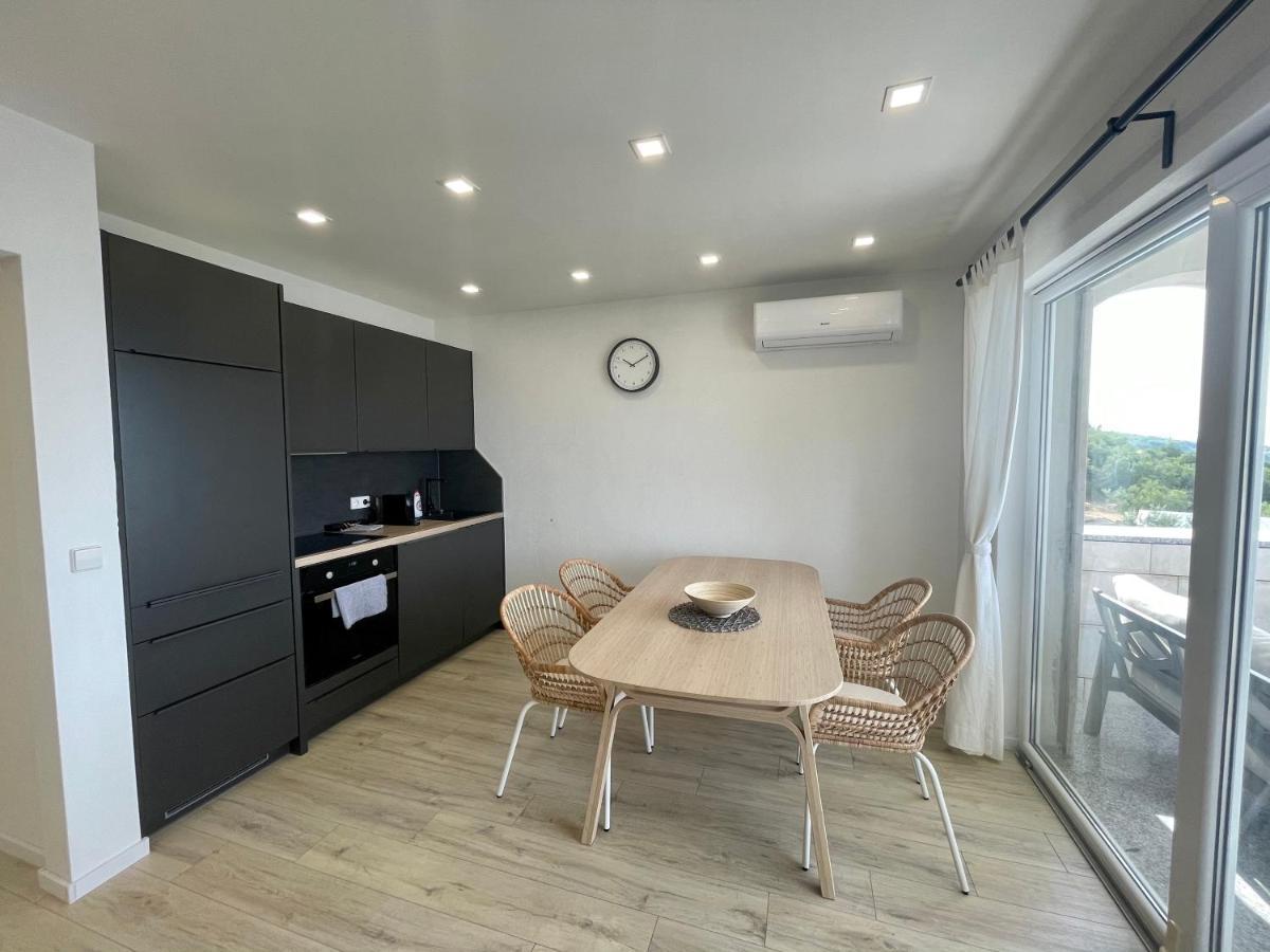 Lambda Holiday Apartments Jesenice  Ngoại thất bức ảnh