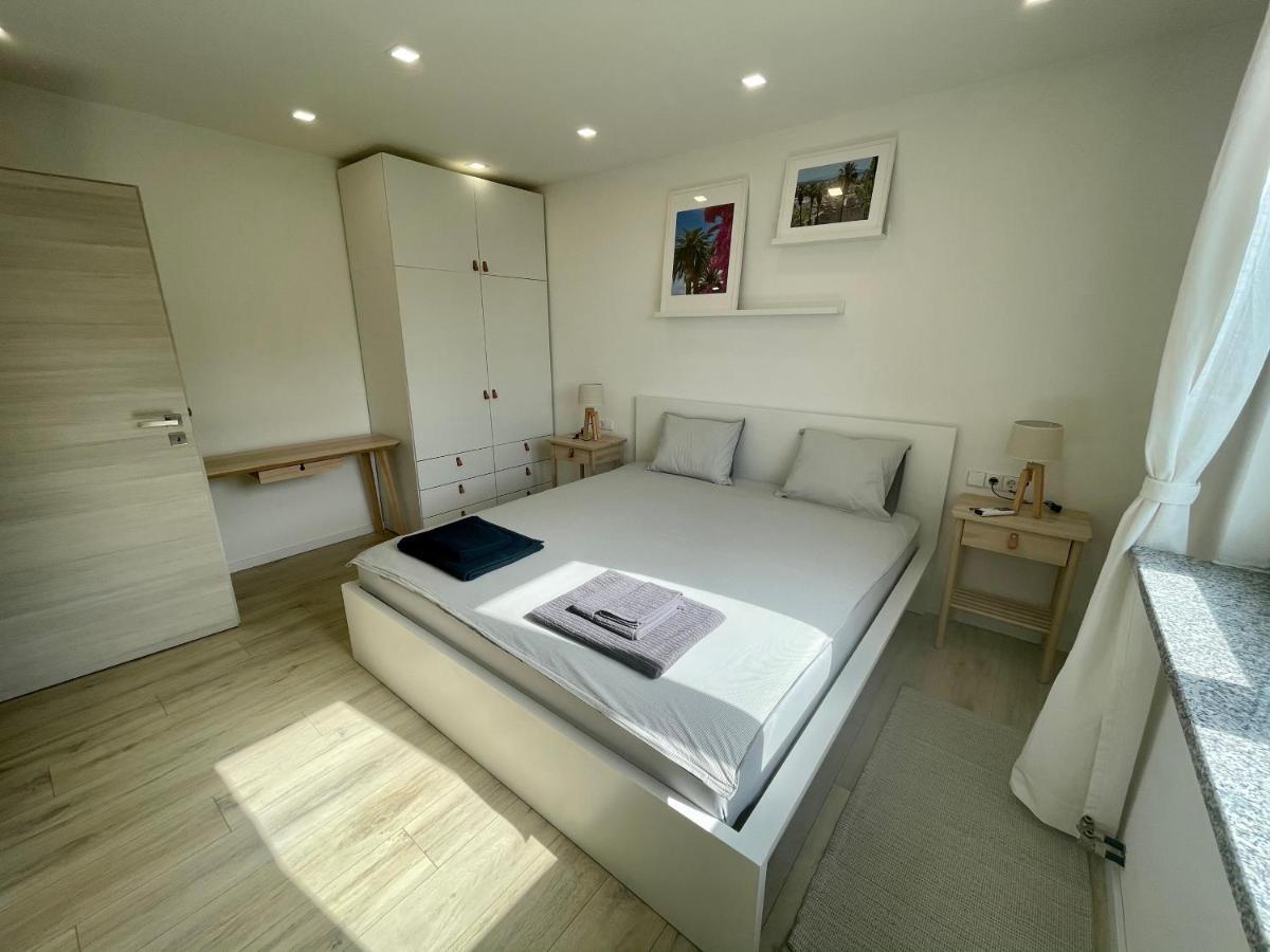 Lambda Holiday Apartments Jesenice  Ngoại thất bức ảnh