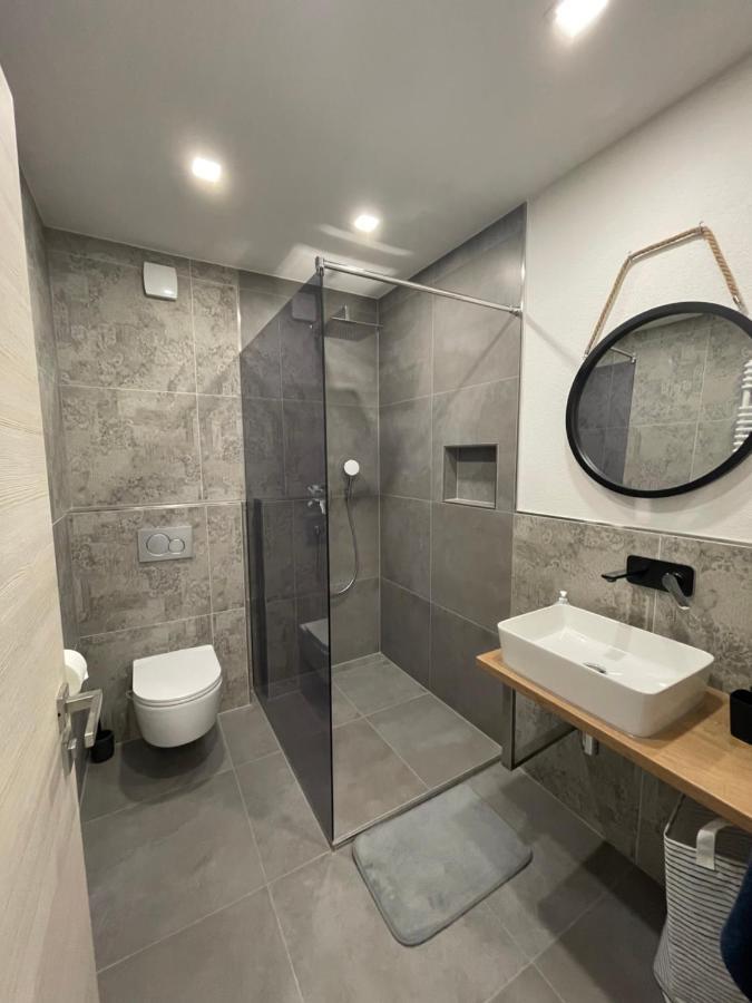 Lambda Holiday Apartments Jesenice  Ngoại thất bức ảnh